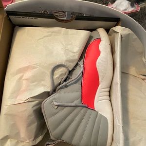 Jordan 12